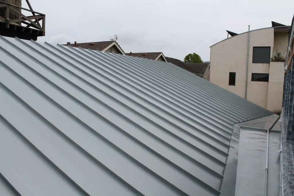 Double Lock Seam Roof Panel