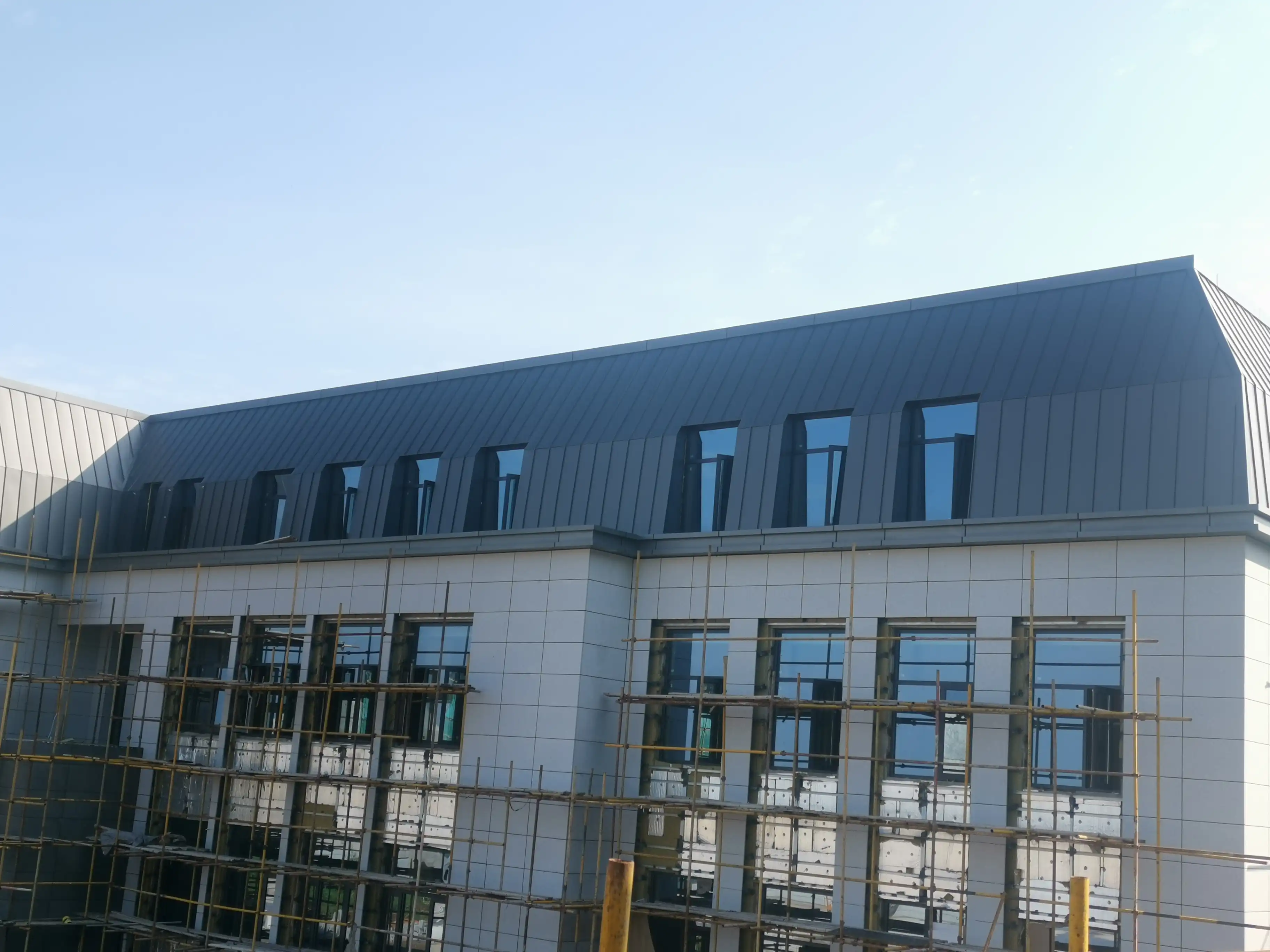 Metal Standing Seam Roofing systems