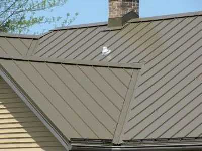 Aluminum standing seam metal roof panels
