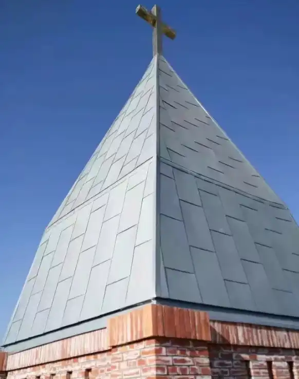 Flat lock zinc cladding panels