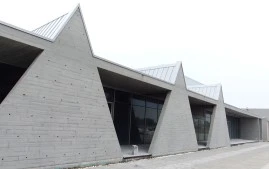 How Seam Metal Roof Systems Beat Traditional Roofing in Longevity?