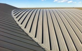 سقف فلزی درز بالا در مقابل درز ایستاده: تفاوت چیست؟