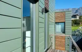 Inside Lock Metal Wall Panels vs Composite Panels – Buyer’s Guide